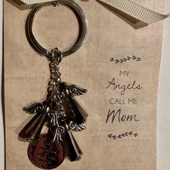 Alexa's Angels Angels + Mom Keychain - Picture 2 of 3